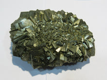 Laden Sie das Bild in den Galerie-Viewer, Pyrit klasse Kristall Konkretion Knolle Schwimmer 8cm Wuzhou Guangxi, China