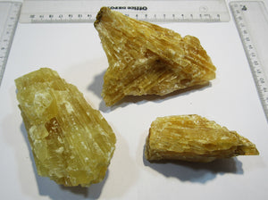 Calcit 3 Honigcalcit Sinterkalk Gang-Kristallstufen 8-12cm Rüssingen Pfalz, Deutschland