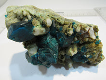 Laden Sie das Bild in den Galerie-Viewer, Fluorit blau grün Kristall Stufe 12cm 400g Tsumeb Mine, Namibia