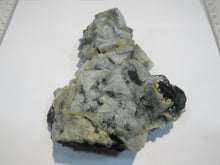 Laden Sie das Bild in den Galerie-Viewer, Fluorit Würfel Kristall Stufe 11cm 600g Tsumeb Mine, Namibia