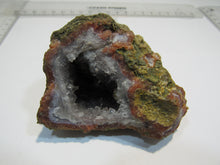 Laden Sie das Bild in den Galerie-Viewer, Quarz Druse Goethit Geode 220g Fischbachtal Idar Oberstein, Deutschland