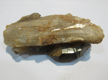 Laden Sie das Bild in den Galerie-Viewer, Rauchquarz Doppelender Phantomquarz 10cm Tsumeb Mine, Namibia