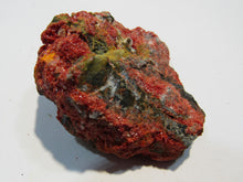 Laden Sie das Bild in den Galerie-Viewer, Realgar Kristall Stufe 5cm vom Wolfberg, Kärnten, Österreich