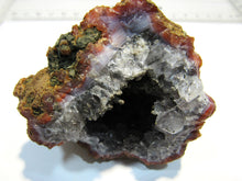 Laden Sie das Bild in den Galerie-Viewer, Quarz Druse Goethit Geode 170g Fischbachtal Idar Oberstein, Deutschland