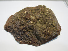 Laden Sie das Bild in den Galerie-Viewer, Achat Geode geteilt poliert 325g 9-11cm St. Egidien Sachsen, Deutschland
