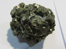 Laden Sie das Bild in den Galerie-Viewer, Pyrit Kristall Knolle Konkretion um Fossil Mögglingen 4,5cm, Deutschland