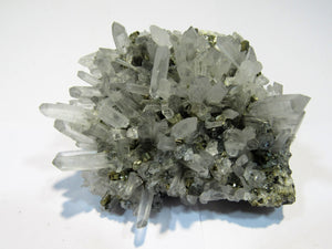 Bergkristall feiner Nadelquarz mit Pyrit 190g Madan, Bulgarien