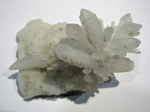 Bergkristall klar-milchig Quarz auf Calcedon Valadares, Brasilien